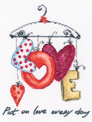 Cross stitch kit Put on love every day - RTO