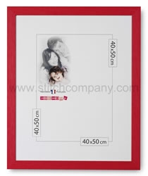 Wooden frame 40 x 50 cm, red - The Stitch Company