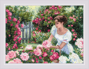 Cross stitch kit In the Garden - RIOLIS